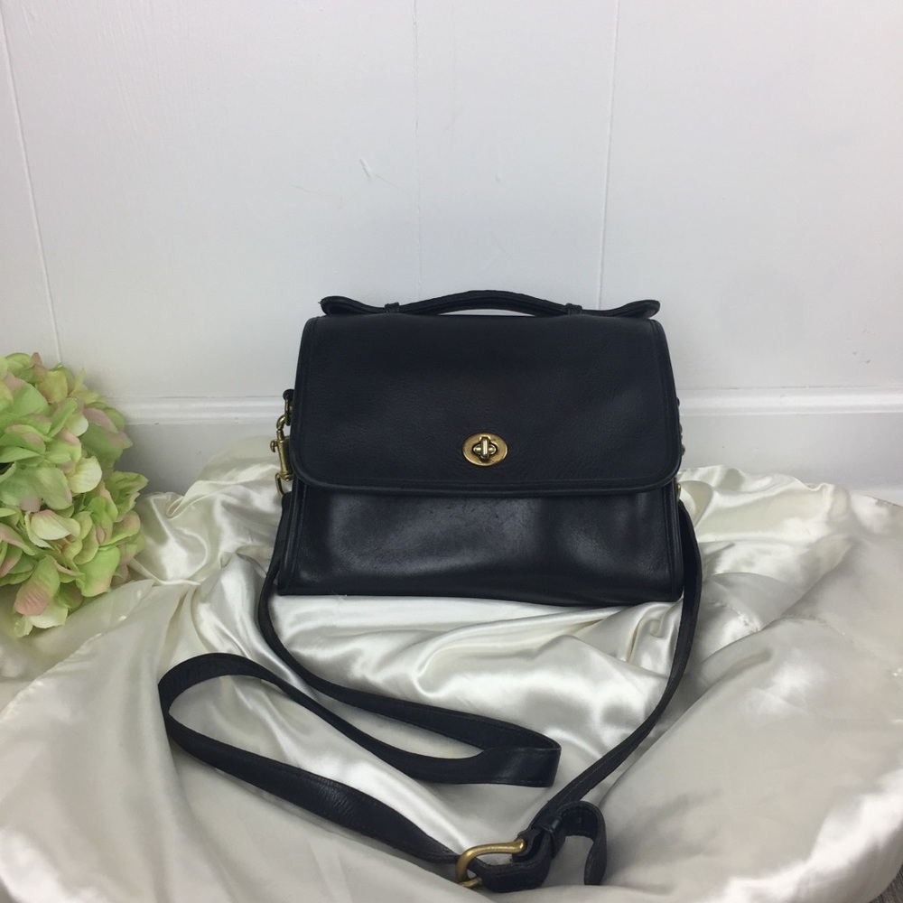 Vintage leather Coach purse